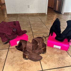 Shoe Dazzle Burgundy and Black Heeled Boots